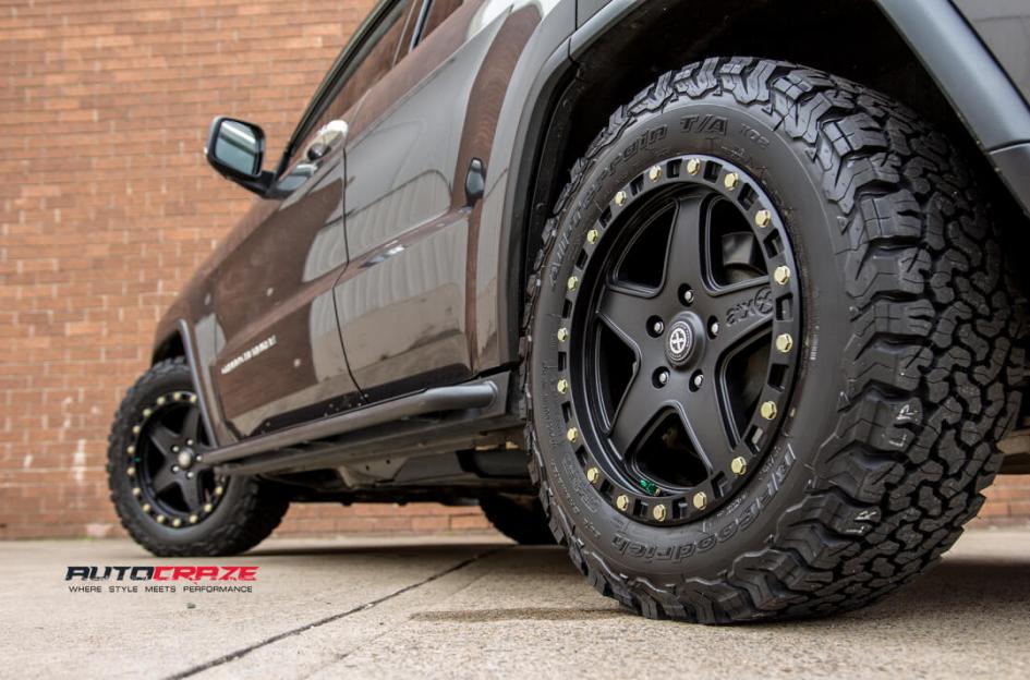 JEEP-GRAND-CHEROKEE-ATX-AX194-RAVINE-SATIN-BLACK